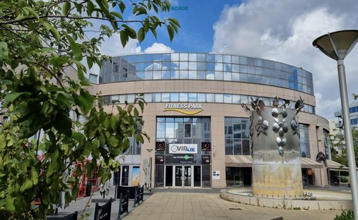 Centre, Nanterre, France 1