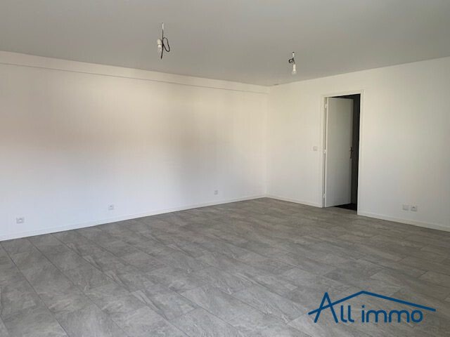 Apartment in Adamville, Saint-Maur-des-Fossés, France 3 - 13395678