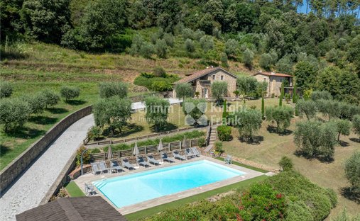 Casa di campagna a Pescaglia, Toscana, Italia 1