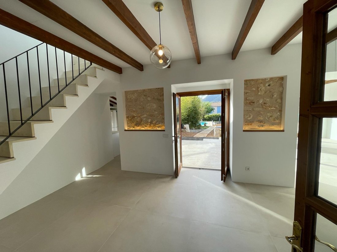 Villa in Campanet, Balearic Islands, Spain 2 - 14066556