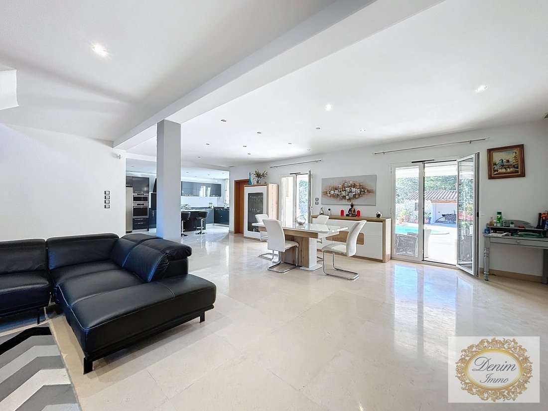 Villa in La Gazelle, Nimes, France 4 - 14010115