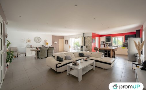 Casa en Pignans, Provenza-Alpes-Costa Azul, Francia 1