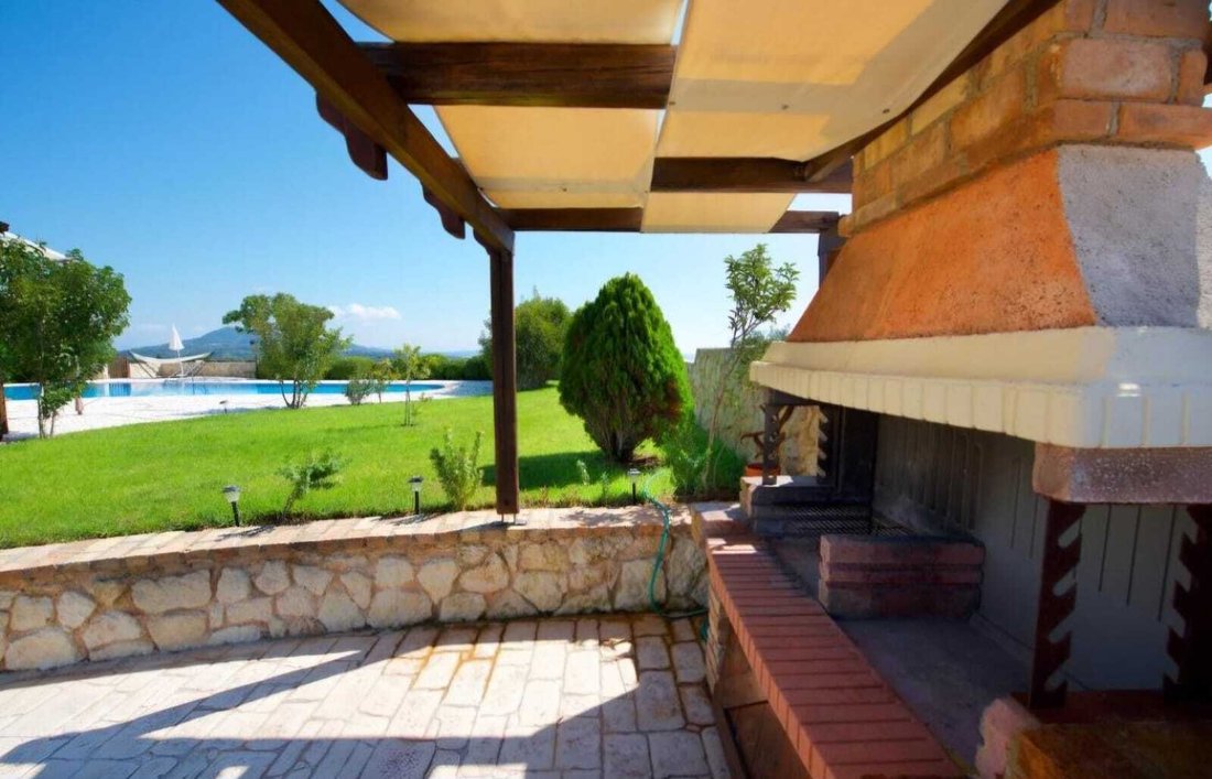Villa in Corfu, Peloponnese, Western Greece and the Ionian, Greece 4 - 14548412