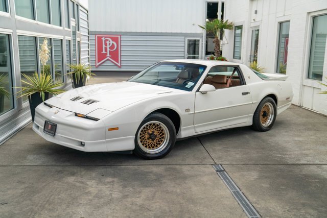 Pontiac Firebird Trans Am GTA in Bellevue, WA, United States 2 - 14537272