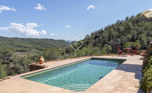 House in El Masroig, Catalonia, Spain 1