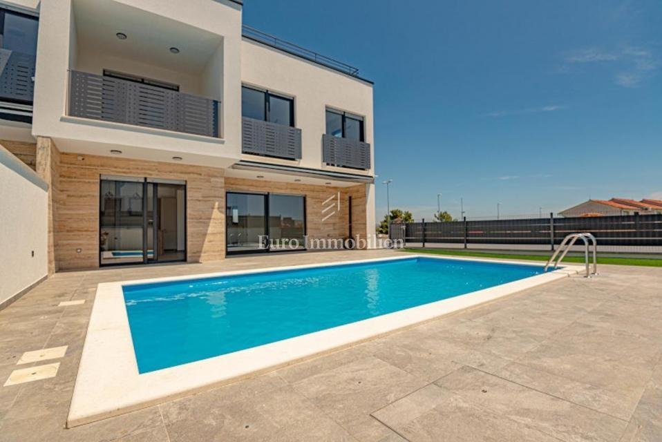 House in Vodice, Sibenik-Knin County, Croatia 2 - 14555527