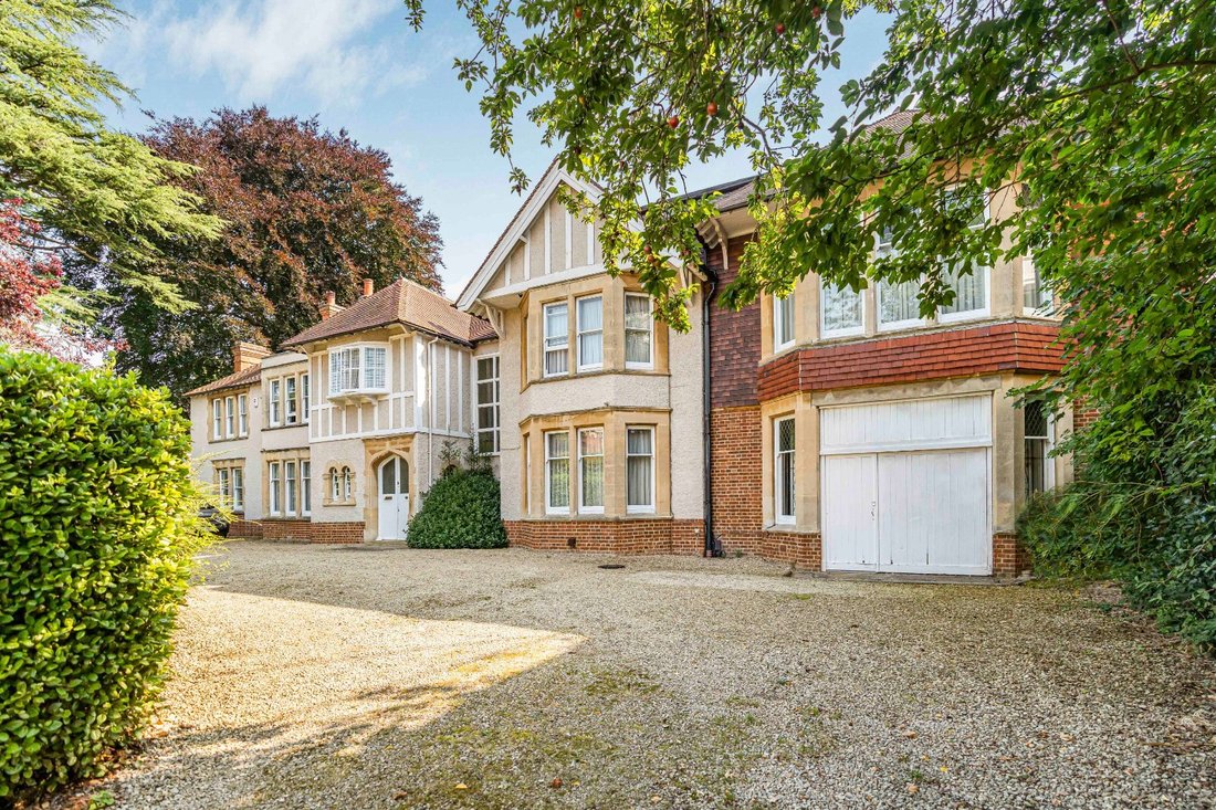 House in Park Town, Oxford, England 1 - 14230016