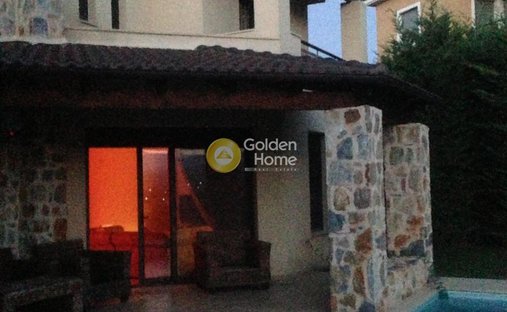 House in Oropos, Attica, Greece 1