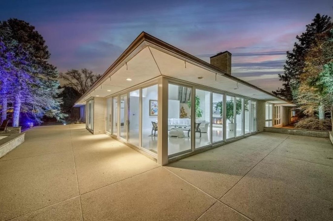 House in Park Ridge, Illinois, United States 2 - 14556007