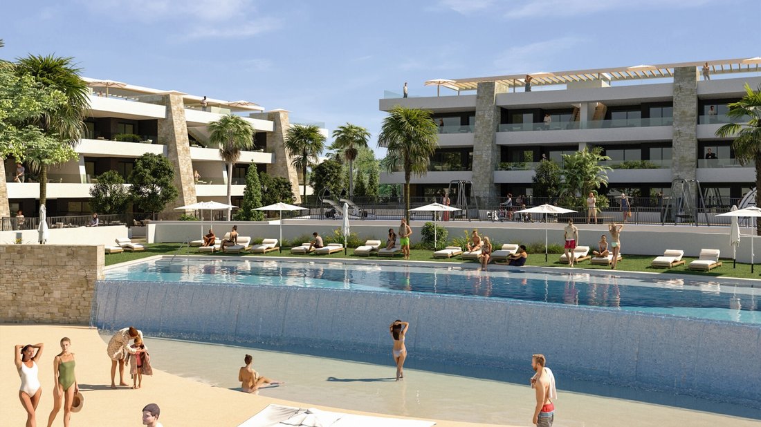 Apartment in Alicante, Valencian Community, Spain 2 - 14563356