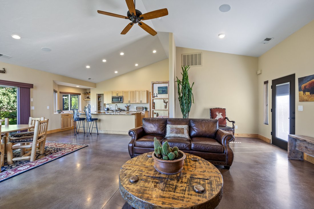 House in Reno, Nevada, United States 4 - 14357107