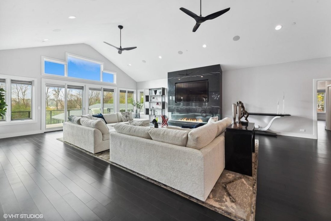 House in Barrington Hills, Illinois, United States 4 - 14564095