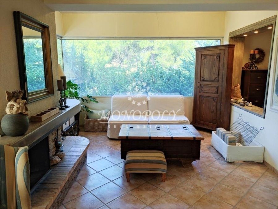 House in Vouliagmeni, Attica, Greece 1 - 14562845