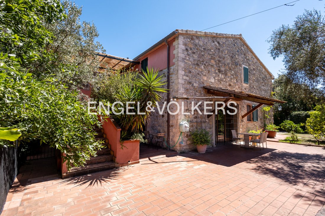 Villa in Campagnatico, Tuscany, Italy 1 - 14564378