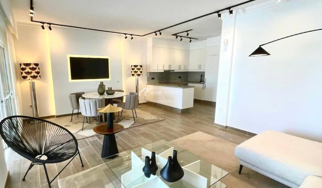 House in La Caleta, Adeje, Canary Islands 2 - 14565942
