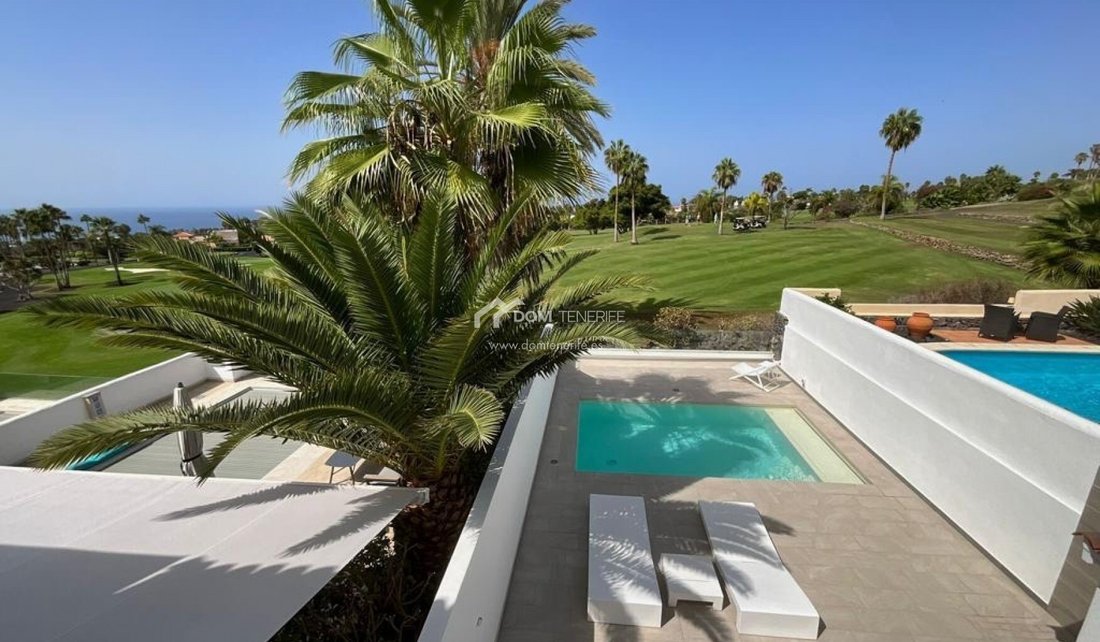 House in La Caleta, Adeje, Canary Islands 1 - 14565942