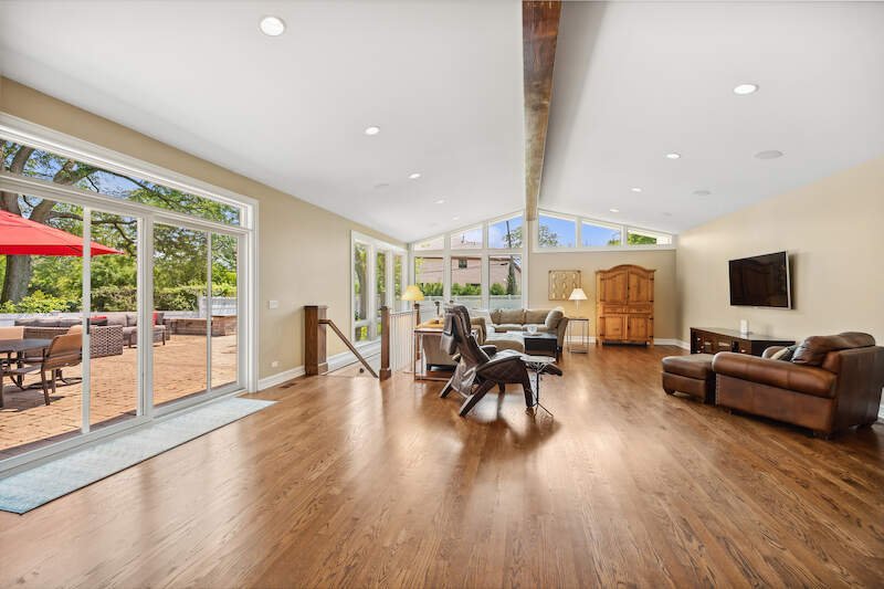 Stunning Ranch Renovation In Northbrook, Illinois, United States For ...