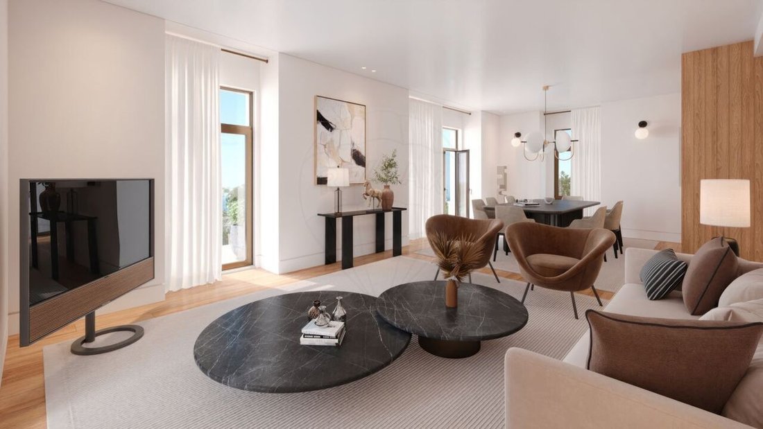 Condo/Apartment T3 For Sale In Estoril, Lisbon, Portugal For Sale