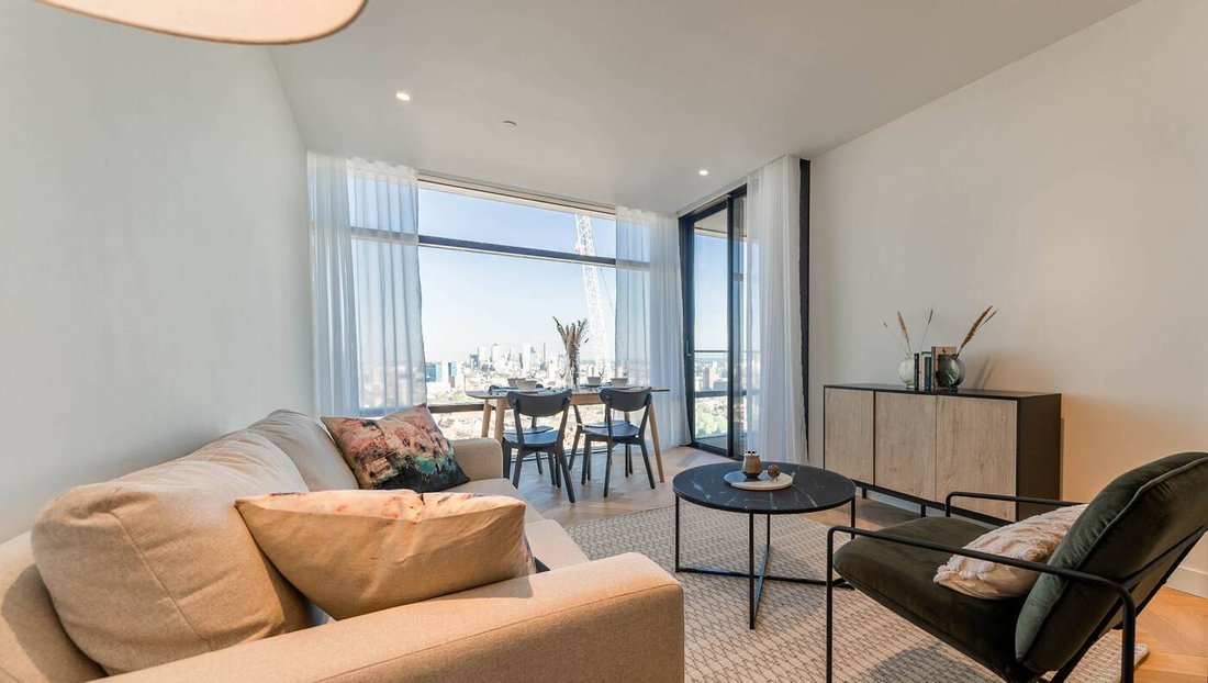 Apartment in EC2, Islington, England 5 - 14568781