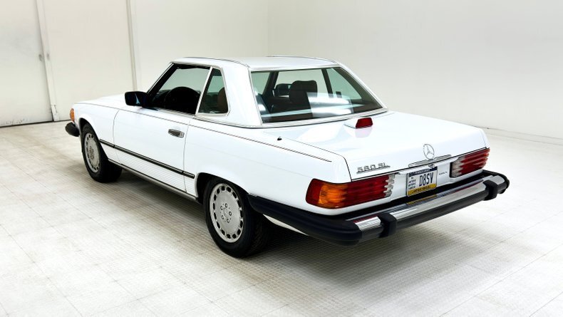 Cabriolet in Morgantown, United States 3 - 14570062