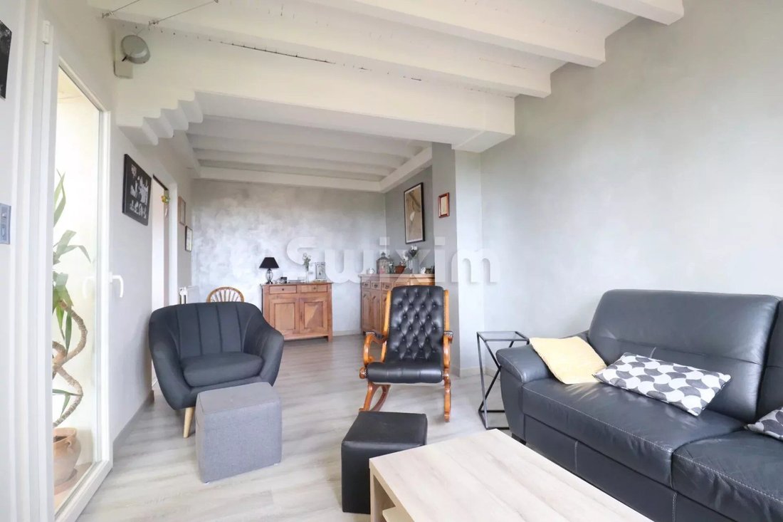 House in Theize, Auvergne-Rhône-Alpes, France 2 - 14295328