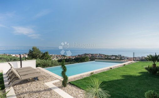 House in Strozanac Donji, Split-Dalmatia County, Croatia 1