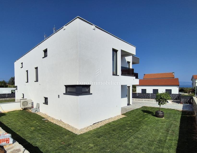 House in Malinska, Primorje-Gorski Kotar County, Croatia 2 - 13769445
