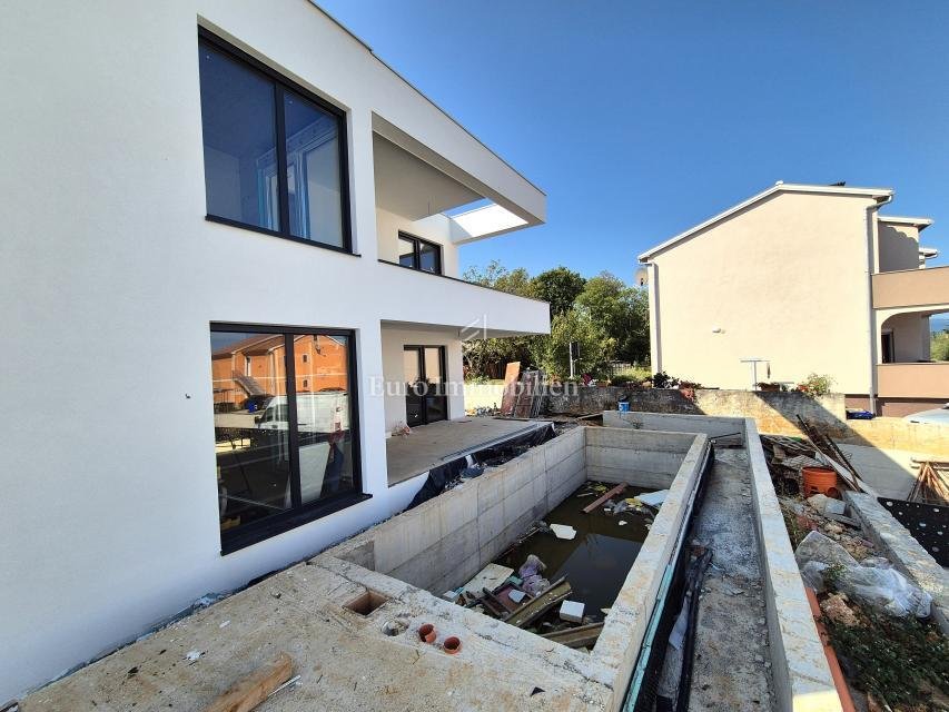House in Malinska, Primorje-Gorski Kotar County, Croatia 1 - 13769437
