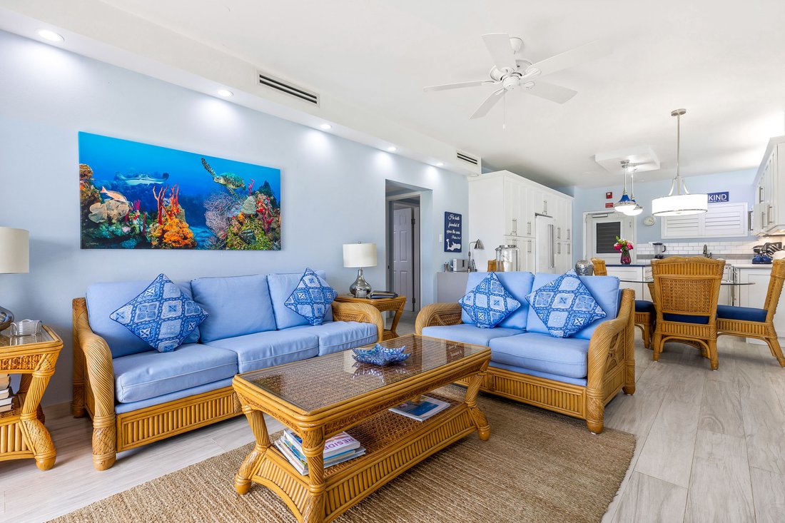 Condo in West Bay, West Bay, Cayman Islands 2 - 14572695