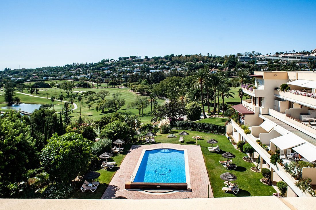 Penthouse in Puerto Banus, Marbella, Spain 1 - 14570591