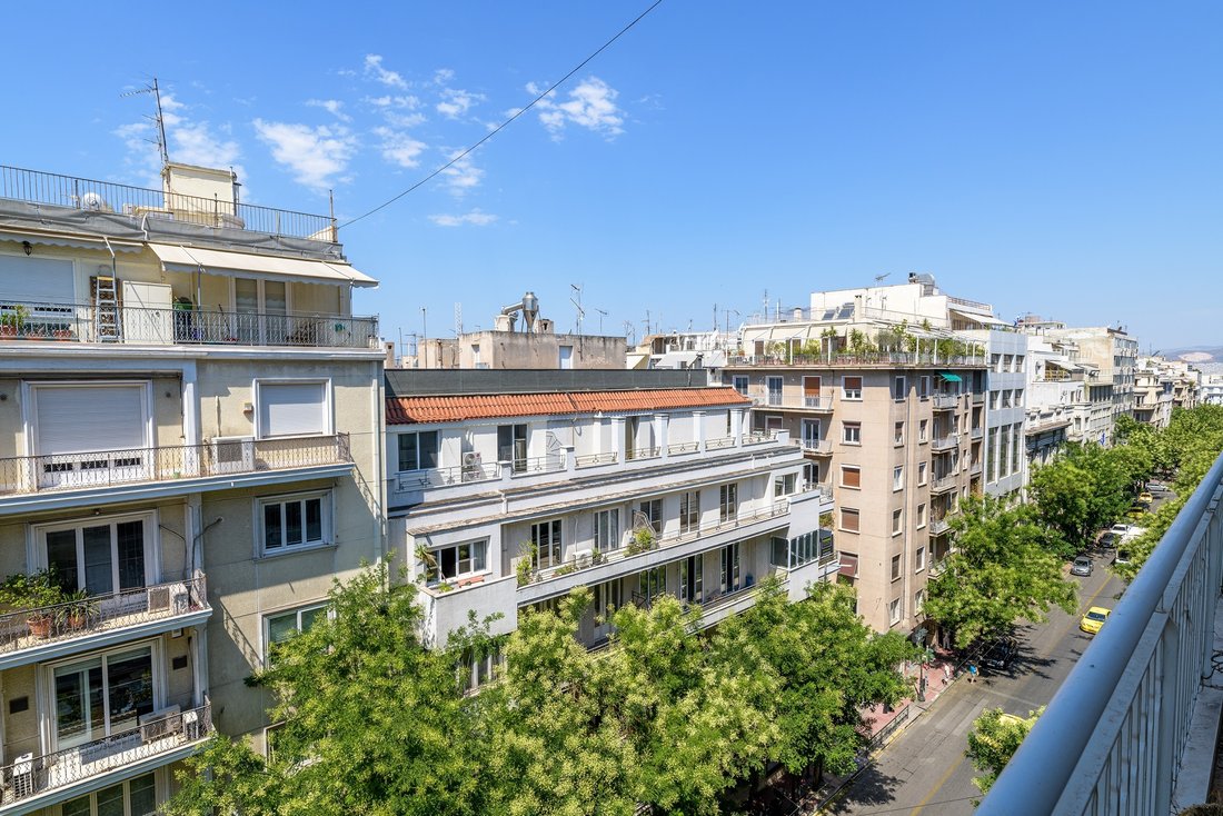 Apartment in Sunoikia Kolonakiou, 1st District of Athens, Athens 1 - 14572882