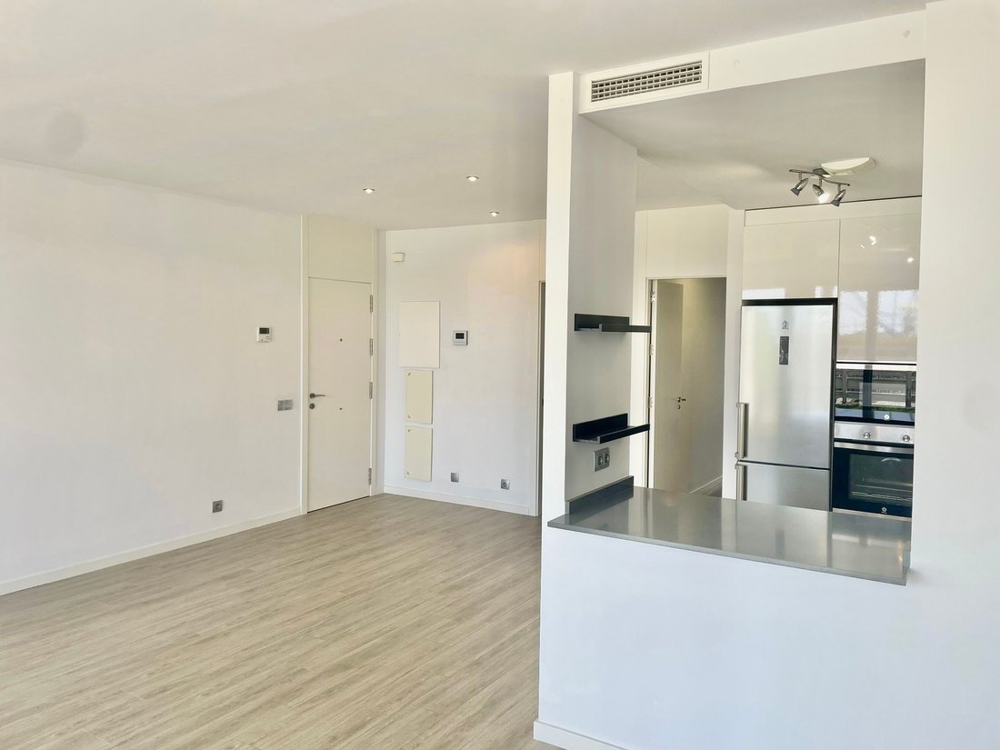 Apartment in Cancelada, Estepona, Andalusia 3 - 14572979