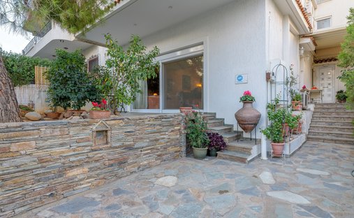 Haus in South Athens, Attika, Griechenland 1