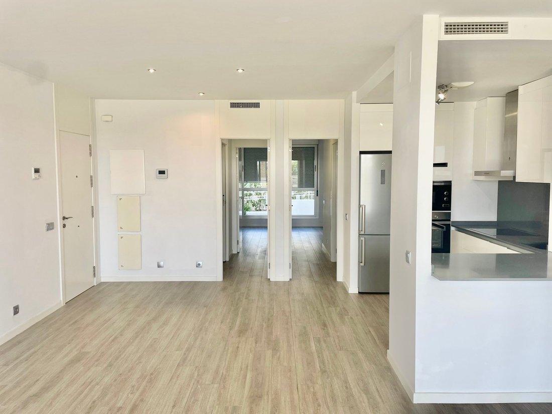 Apartment in Cancelada, Estepona, Andalusia 4 - 14572979
