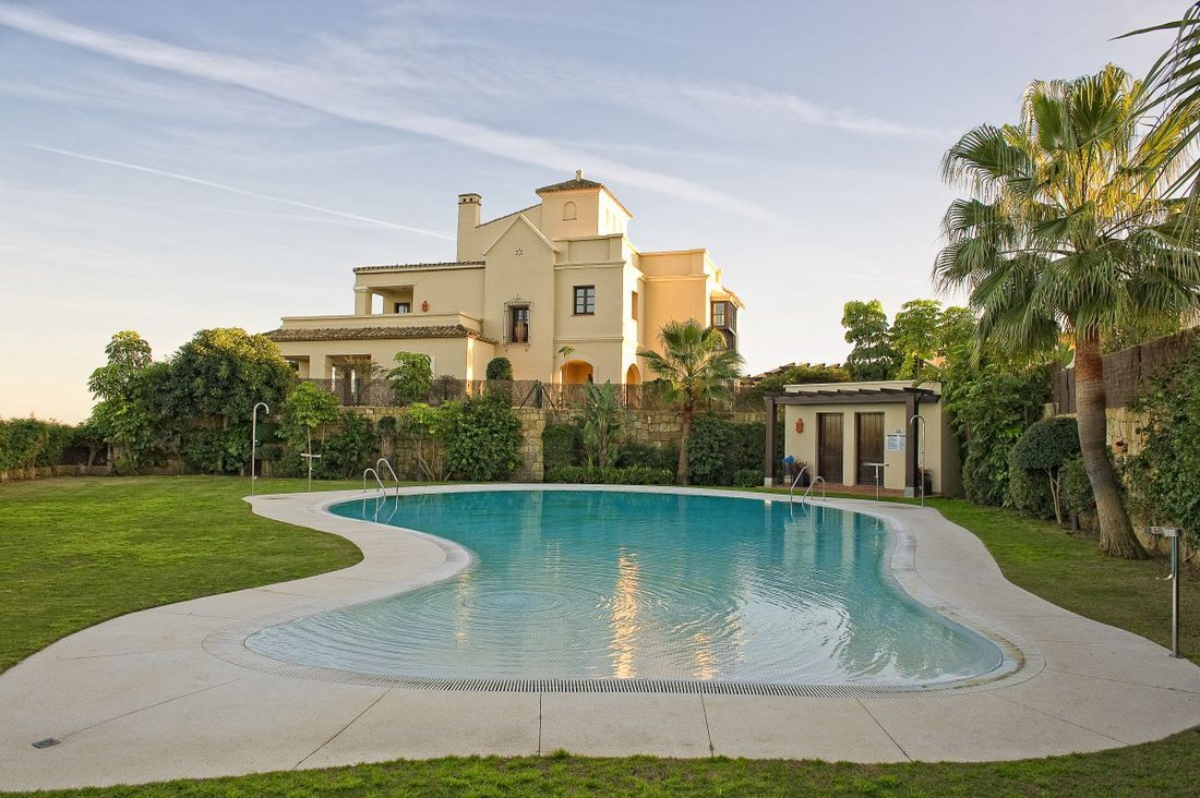 Apartment in Sotogrande, San Roque, Andalusia 2 - 14573266