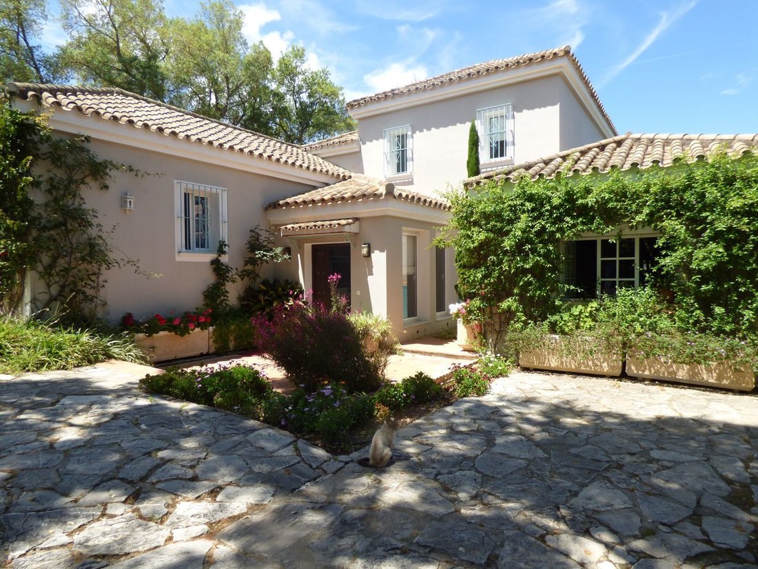 Villa in Sotogrande, San Roque, Andalusia 3 - 14573172