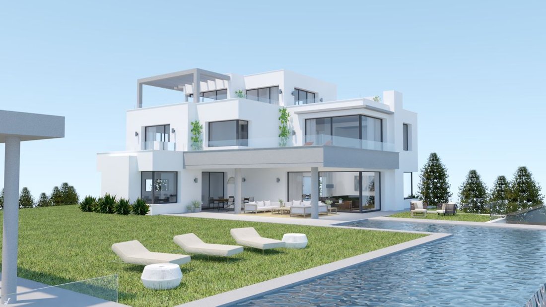 Villa in Sotogrande, San Roque, Andalusia 1 - 14573229