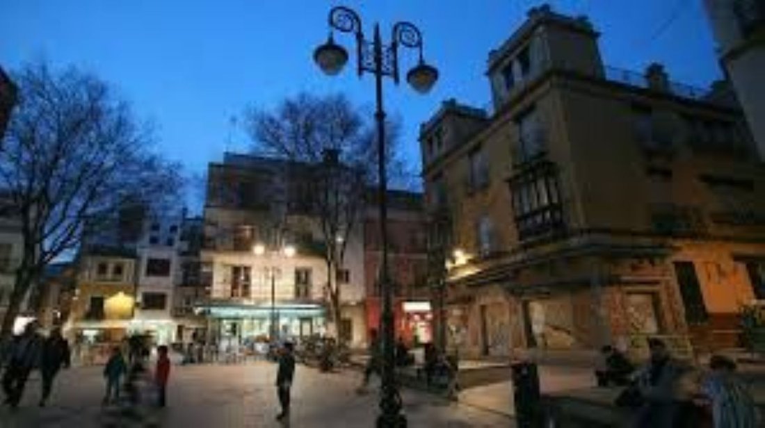 Apartment in Casco Antiguo, Seville, Spain 3 - 14573160