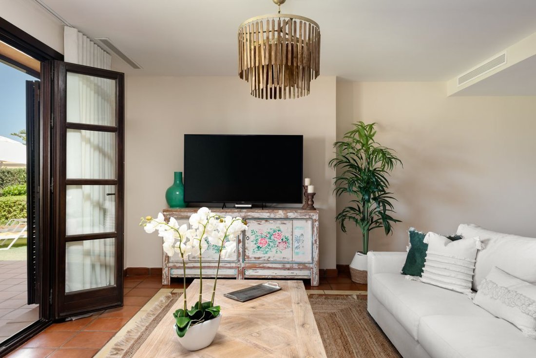 Villa in Sotogrande, San Roque, Andalusia 4 - 14573215