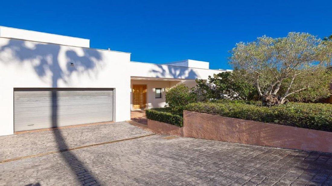 Villa in Sotogrande, San Roque, Andalusia 3 - 14573239