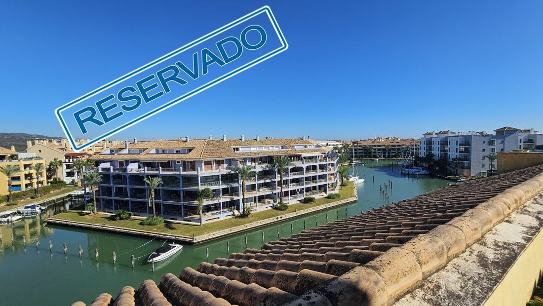 Penthouse in Sotogrande, San Roque, Andalusia 1 - 14573220