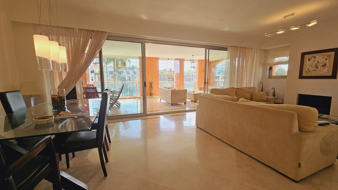 Apartment in Sotogrande, San Roque, Andalusia 5 - 14573230