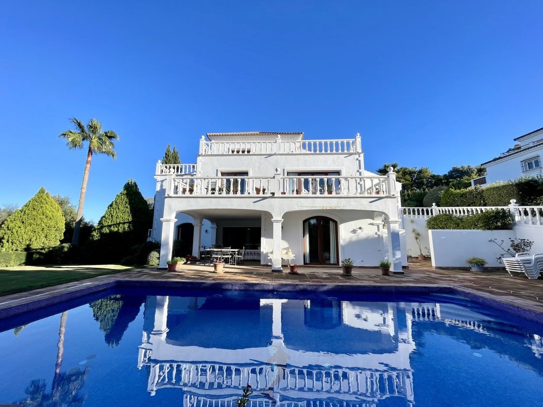 Villa in Sotogrande, San Roque, Andalusia 1 - 14573234