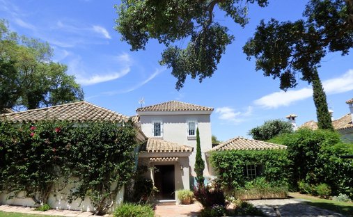 Villa in Sotogrande, San Roque, Andalusia 1