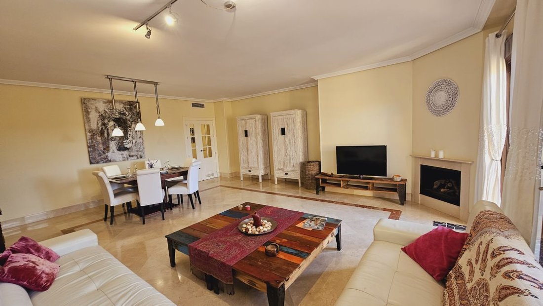 Penthouse in Sotogrande, San Roque, Andalusia 5 - 14573219