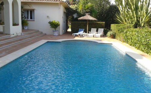 Villa in Sotogrande, San Roque, Andalusien 1