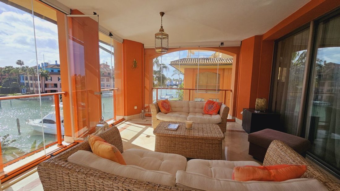 Apartment in Sotogrande, San Roque, Andalusia 1 - 14573230
