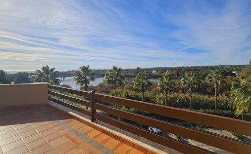 Penthouse in Sotogrande, San Roque, Andalusia 1