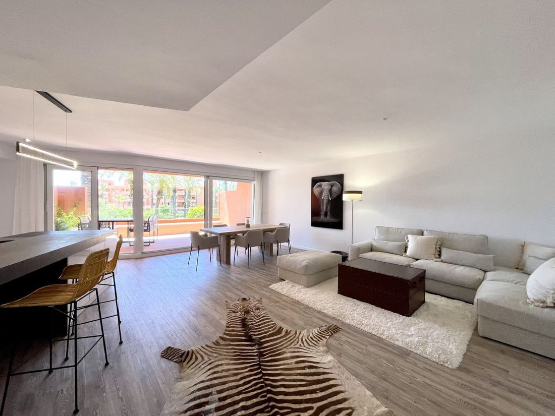 Apartment in Sotogrande, San Roque, Andalusia 4 - 14573235