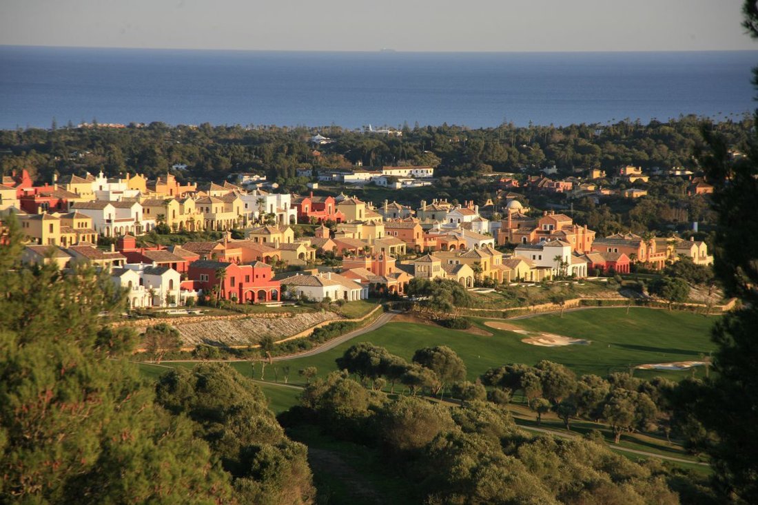 Apartment in Sotogrande, San Roque, Andalusia 1 - 14573266